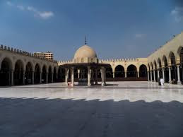 حديقة جامع عمرو بن العاص